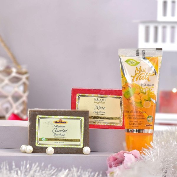 "Natural Beauty & Herbal Delight Hamper" - Image 2